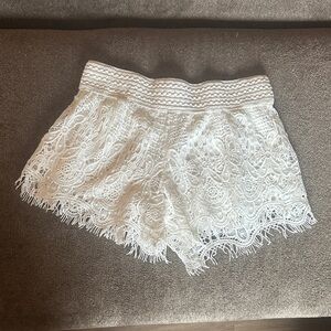 Elegant White Lace Women Shorts